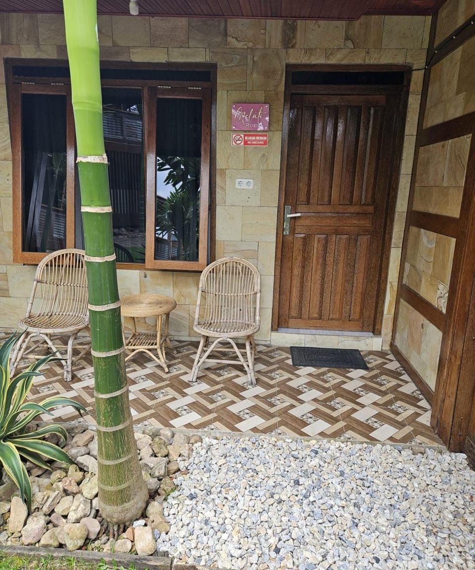 Simpang 4 Homestay Vacation rental in West Sumatra, Indonesia