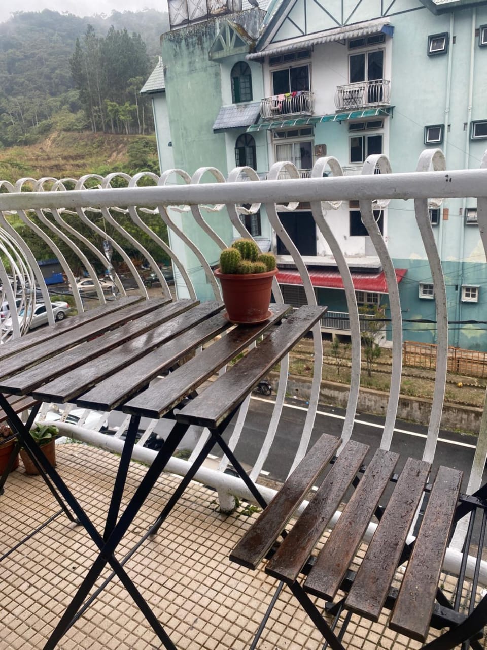 Dogs and Cats Friendly Everything English Home Apartment in Brinchang
