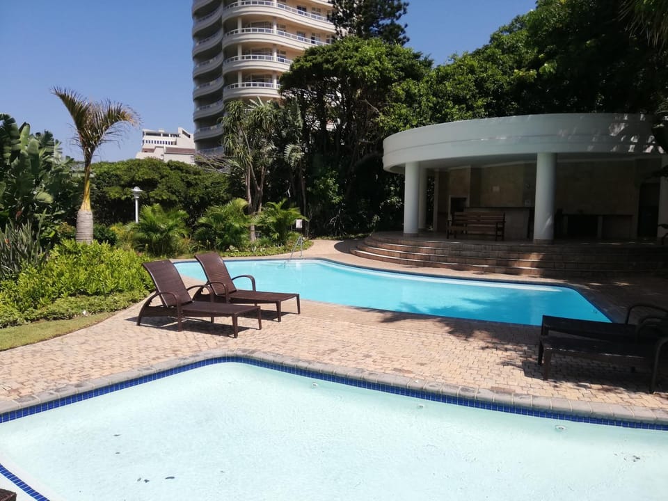Oyster Rock 303 Apartment in Umhlanga