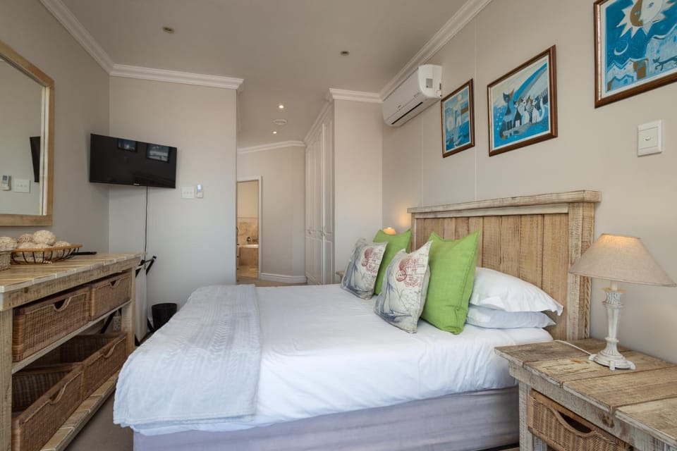 Oyster Rock 303 Apartment in Umhlanga