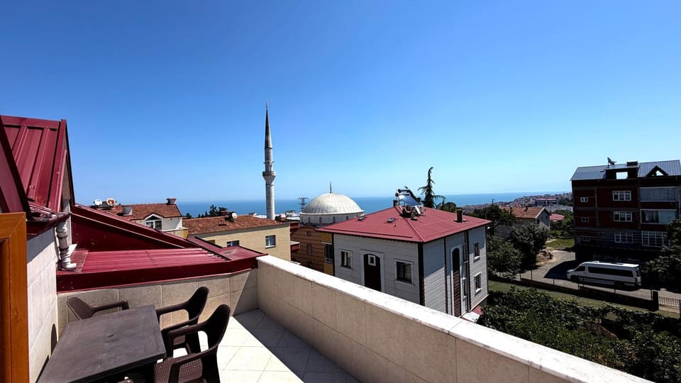 View (from property/room), Balcony/Terrace