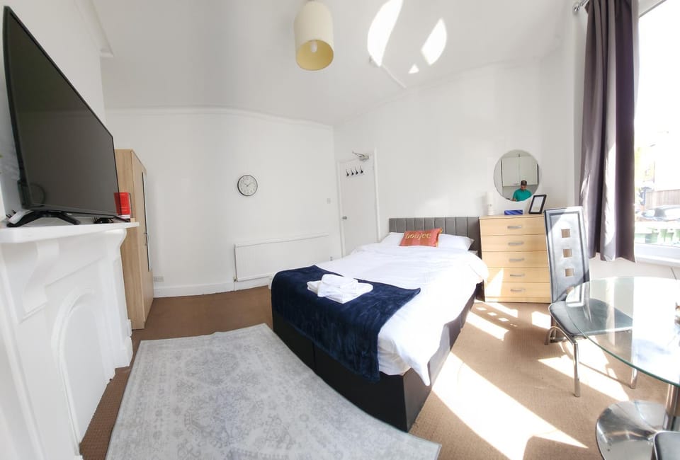 Oxford Exclusive Room Ruskin Vacation rental in Oxford