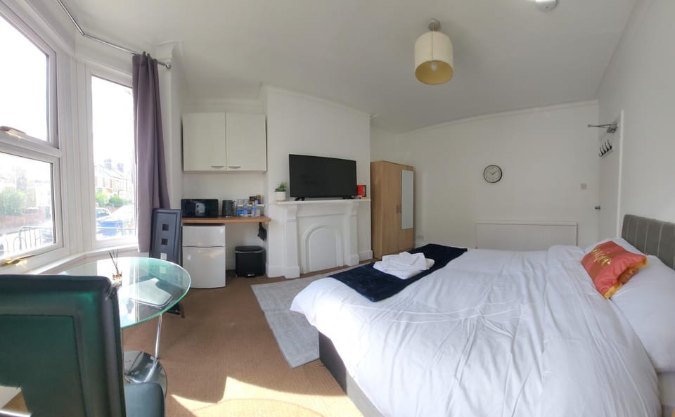 Oxford Exclusive Room Ruskin Vacation rental in Oxford