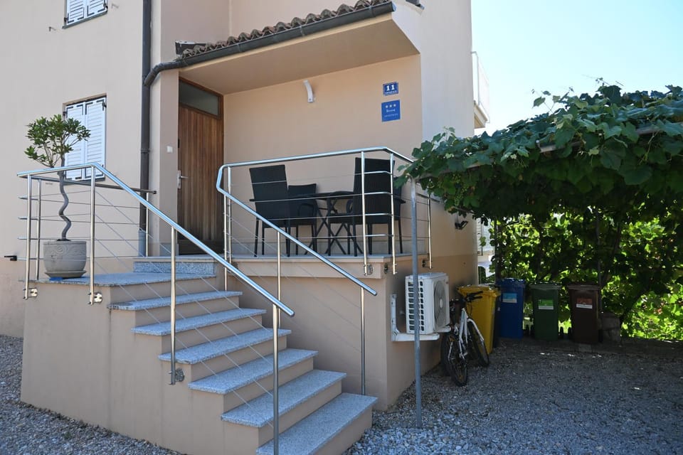 Apartma Mija - L Apartment in Krk