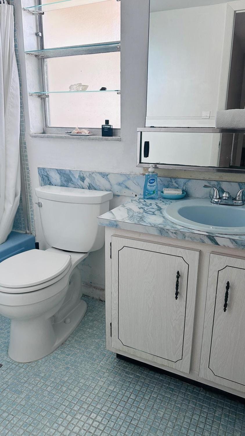 1 Bedr condo at Sunrise , long term Apartment in Lauderhill