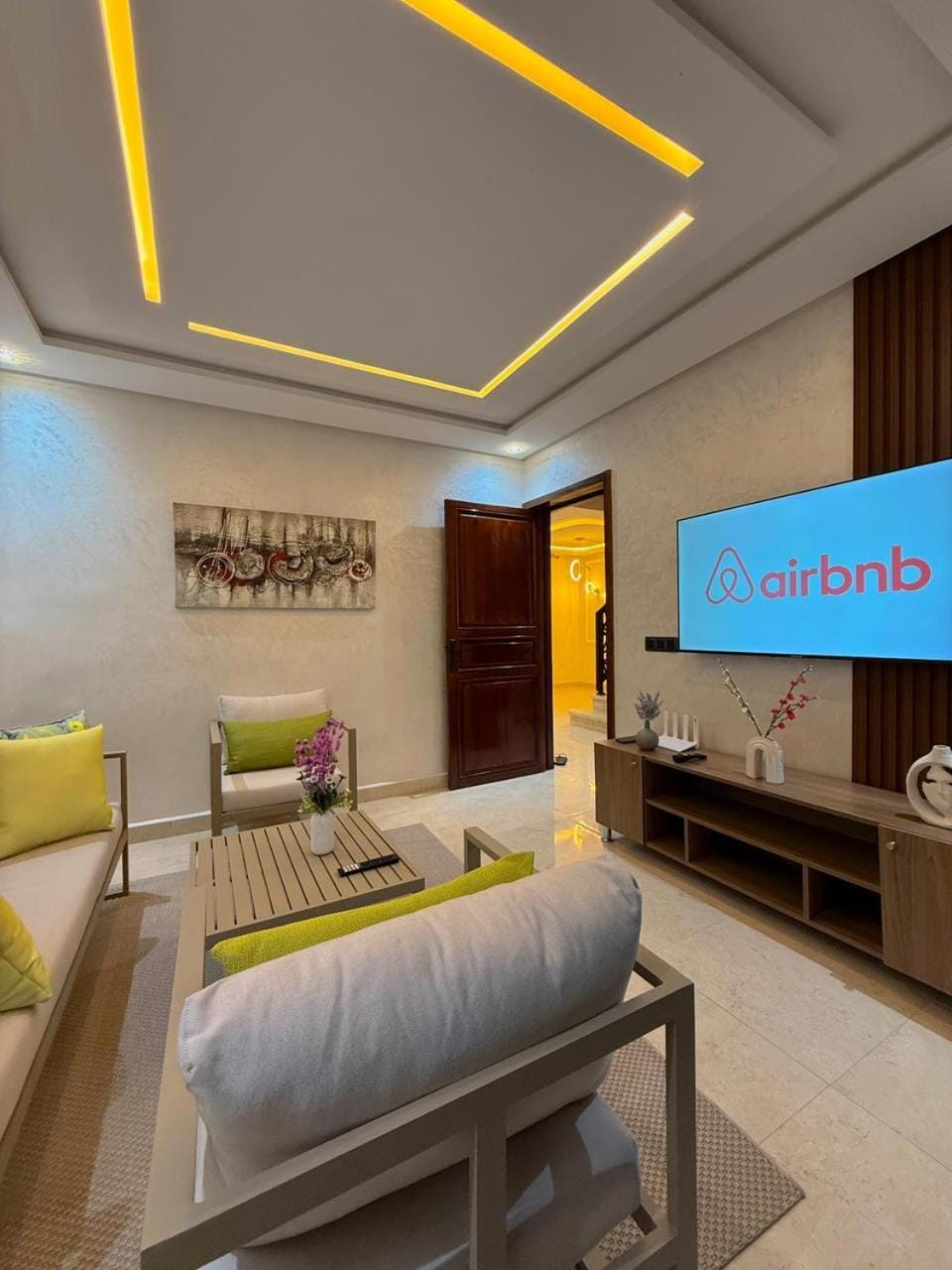 Communal lounge/ TV room, Communal lounge/ TV room, TV and multimedia, Living room, Seating area