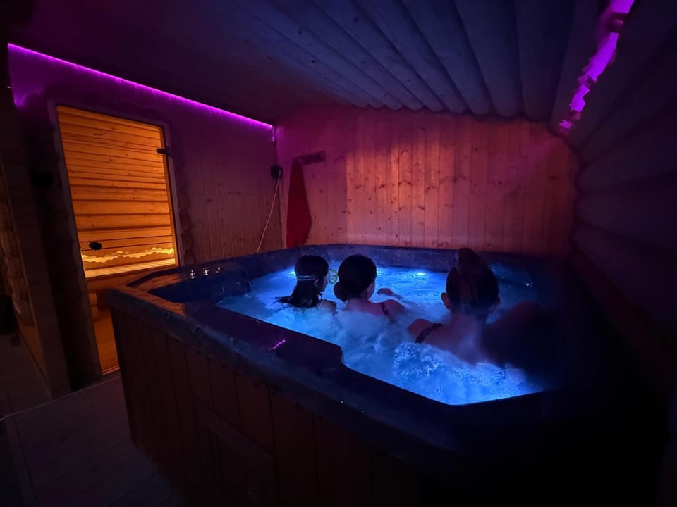 Hot Tub