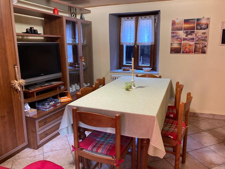 Casa Fran House in Piedmont