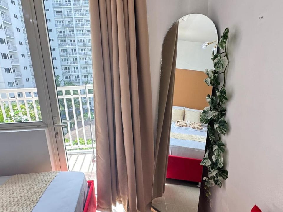 Shore Residences Apple Room near Airport, MOA & SMX by Prime Stay Room 624 Apartment in Pasay