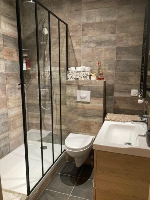 Shower, Bathroom, towels