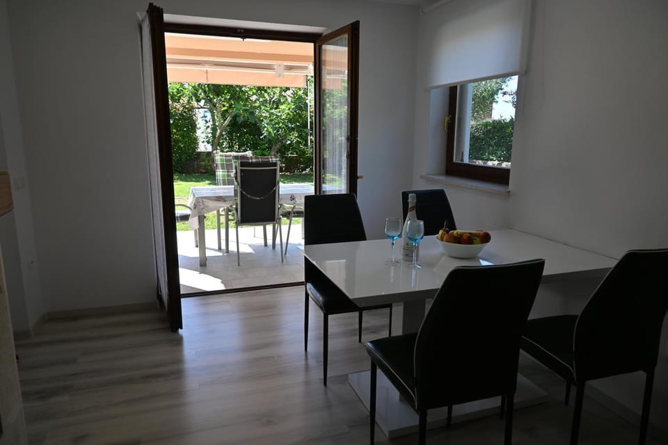 Apartma Mija - XL Apartment in Krk