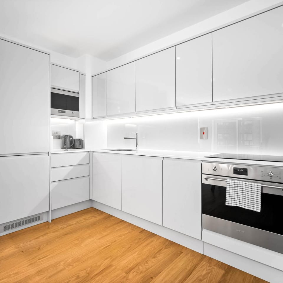 Kitchen or kitchenette, oven, stove