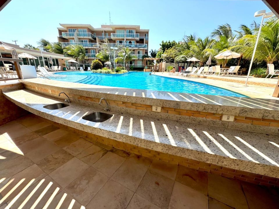 Property building, Day, Pool view, Swimming pool