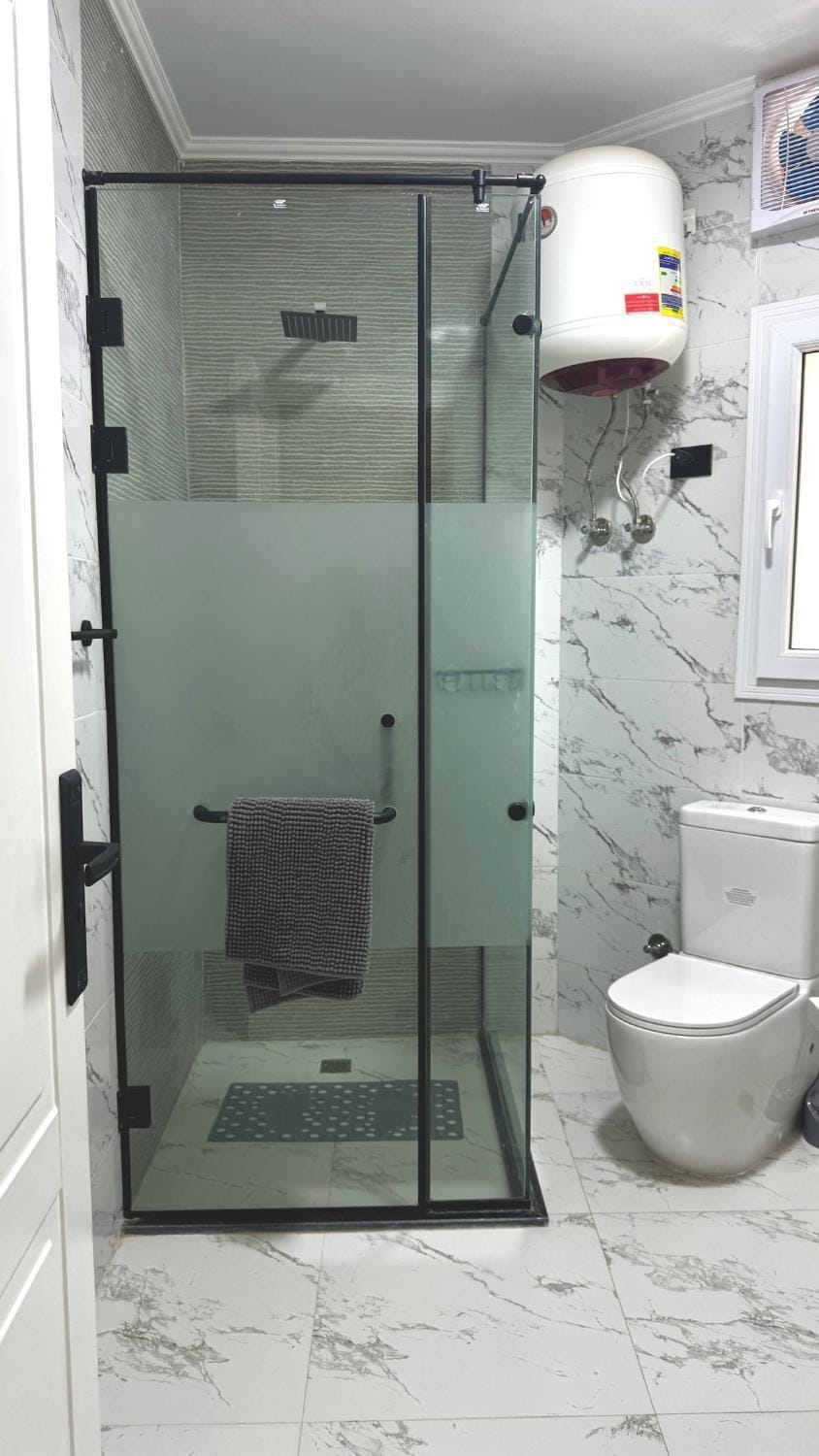 Shower, Toilet, Bathroom