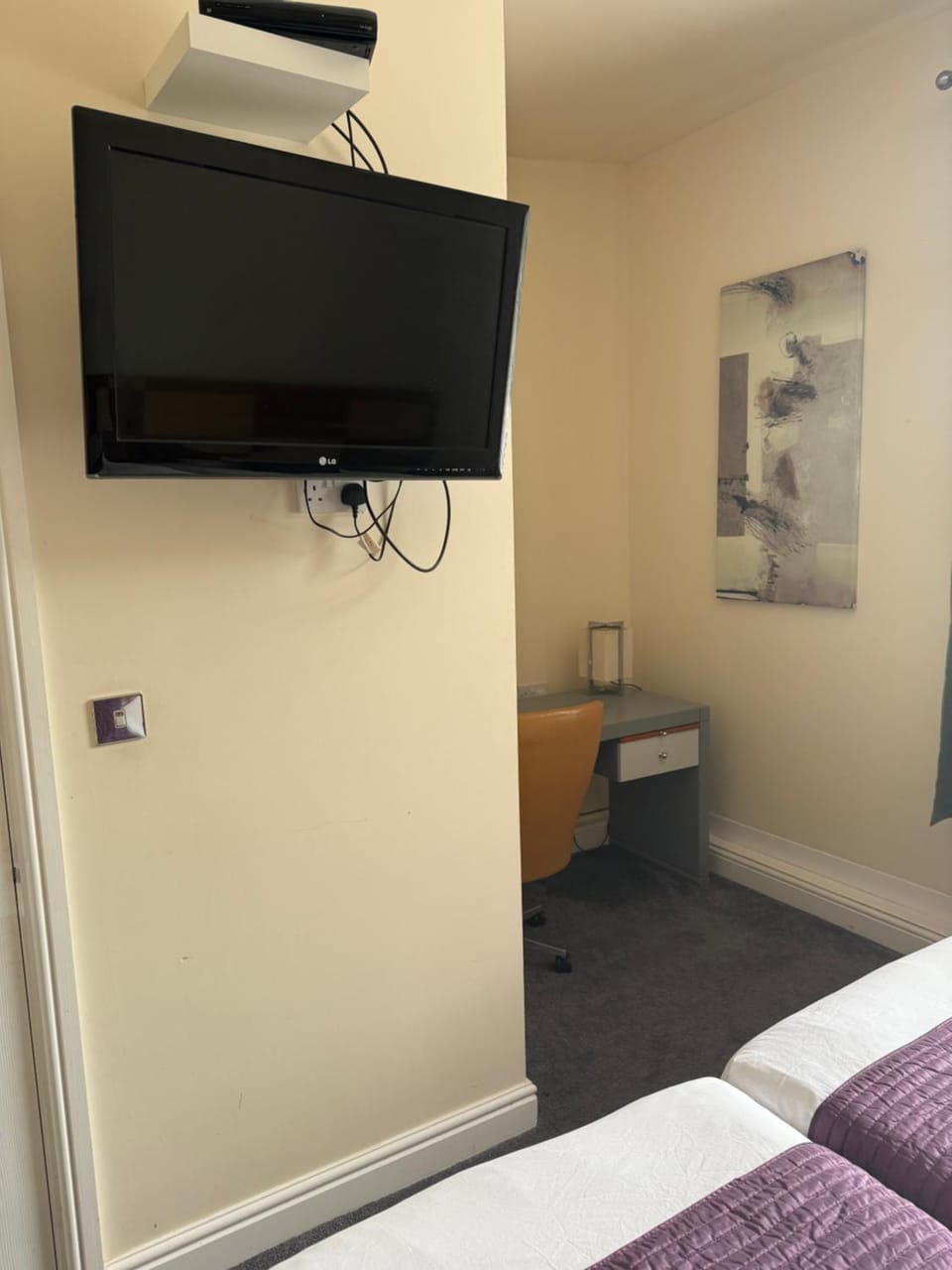 Dunraven Hotel Inn in Wales