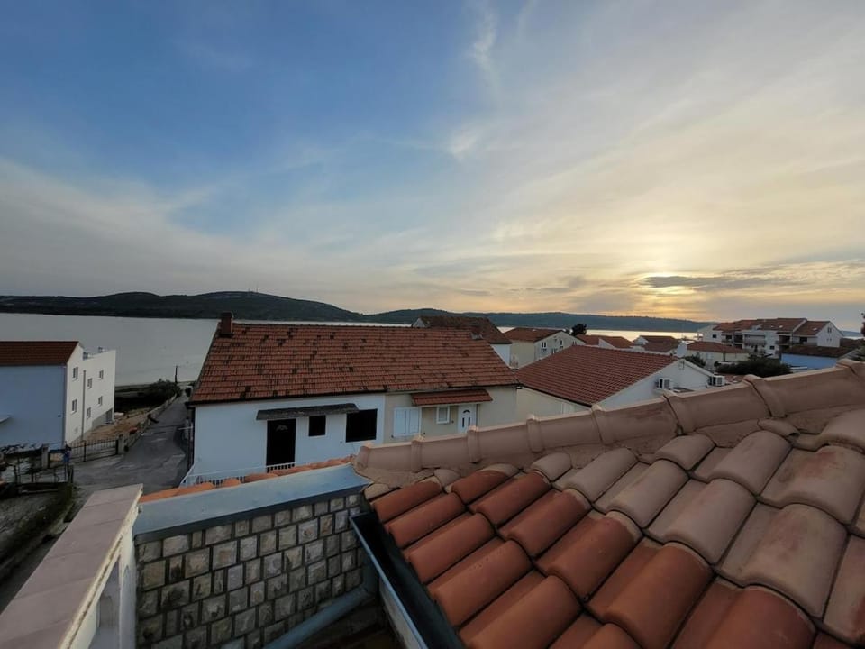 Apartment Sunce Apartment in Tisno