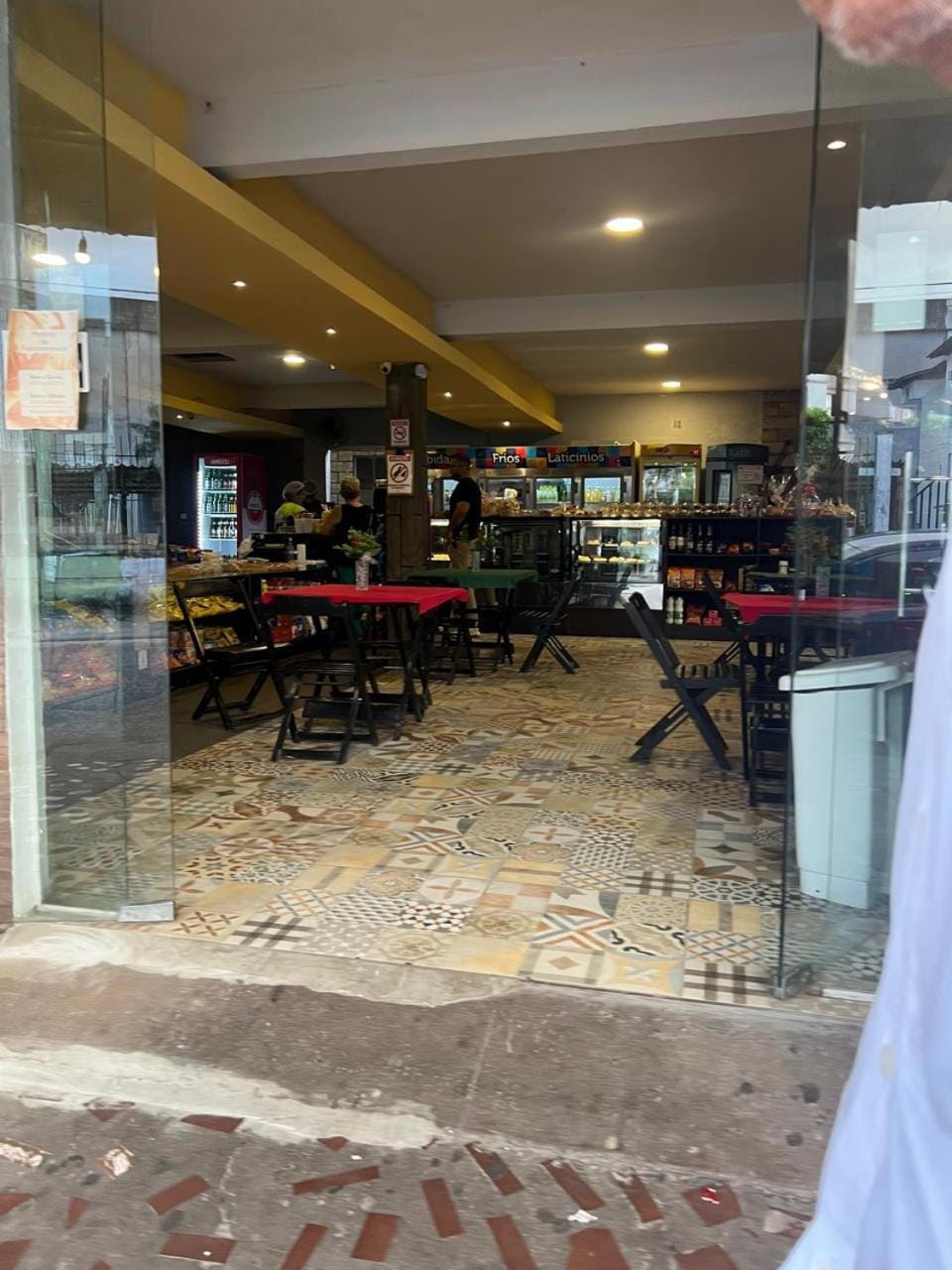 Restaurant/places to eat