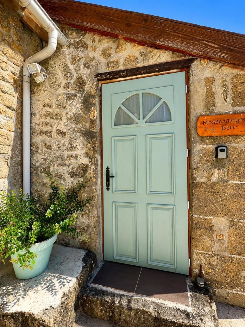 Rosemarie's Den House in Nouvelle-Aquitaine