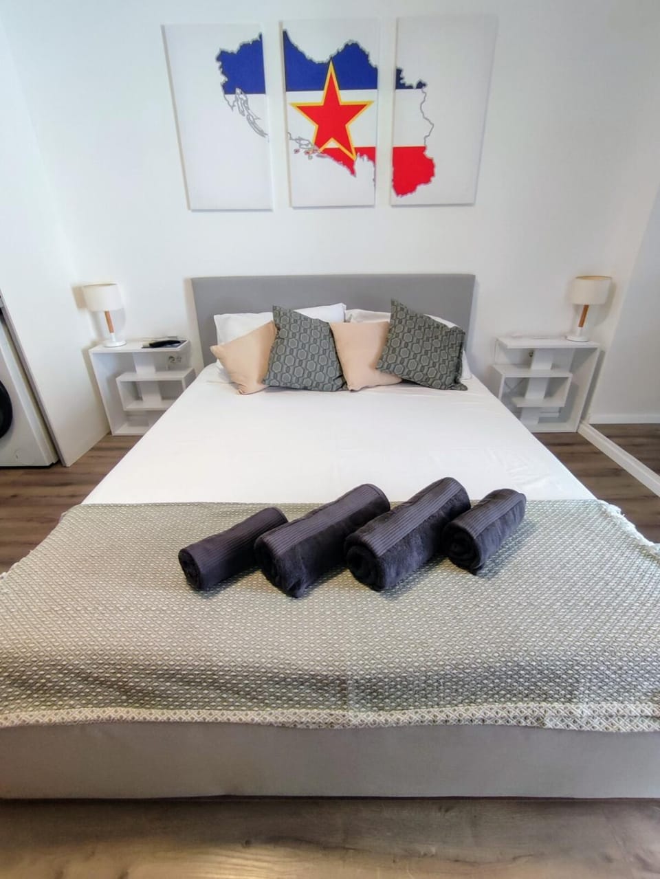Cool studio by the palace Apartment in Split
