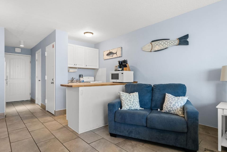 Beach Front Ocean View Condo - Top of the Gulf 615 House in Panama City Beach