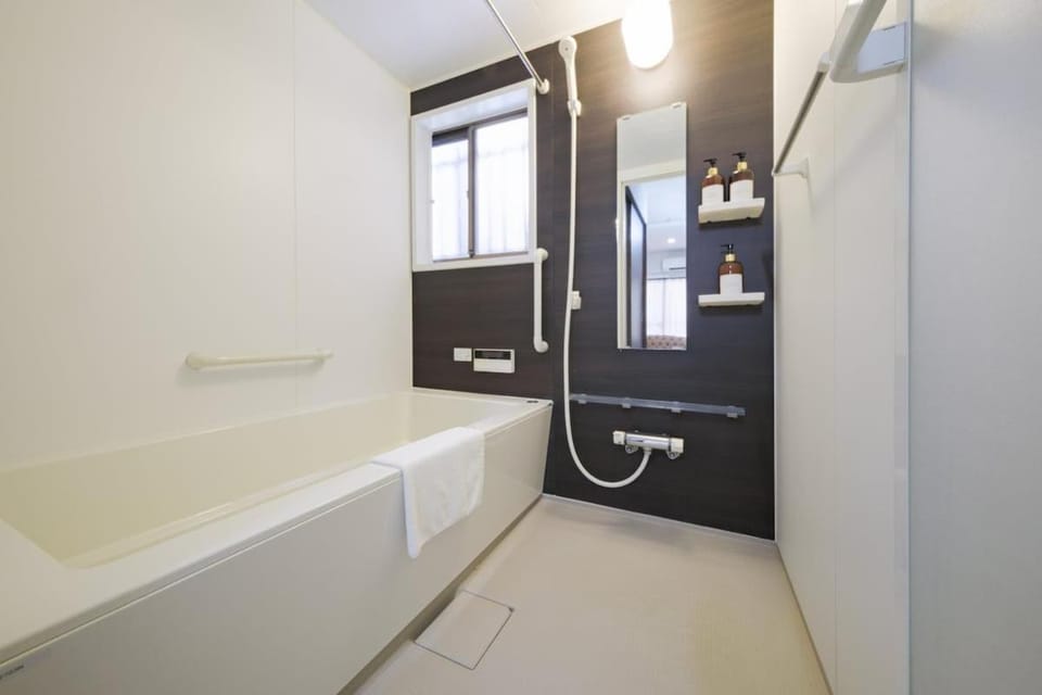 Shower, Bathroom, Bath