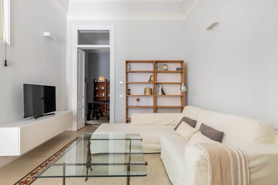 Property building, Living room