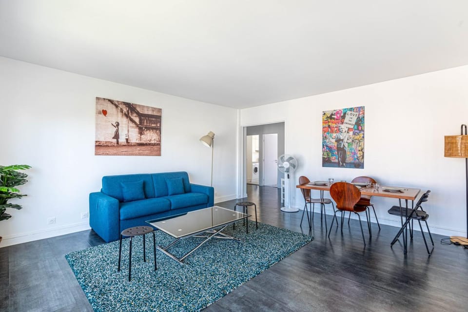 GuestReady - Elegant stay with private balcony Apartment in Levallois-Perret