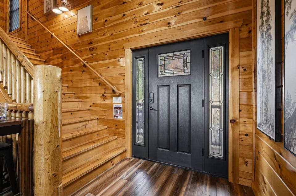 View & A Pool by American Patriot Getaways House in Gatlinburg