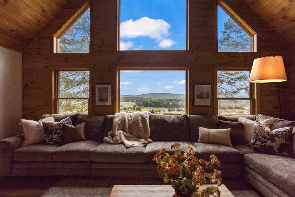 8BR Water View - Hot Tub 6 acres House in Deep Creek Lake