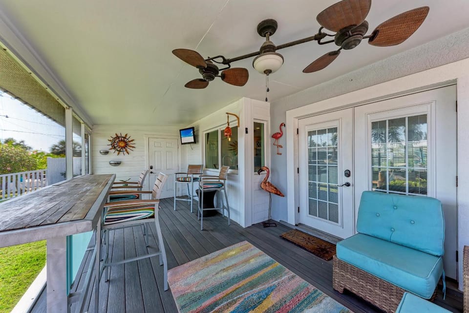 Forget Me Knot House in Bradenton
