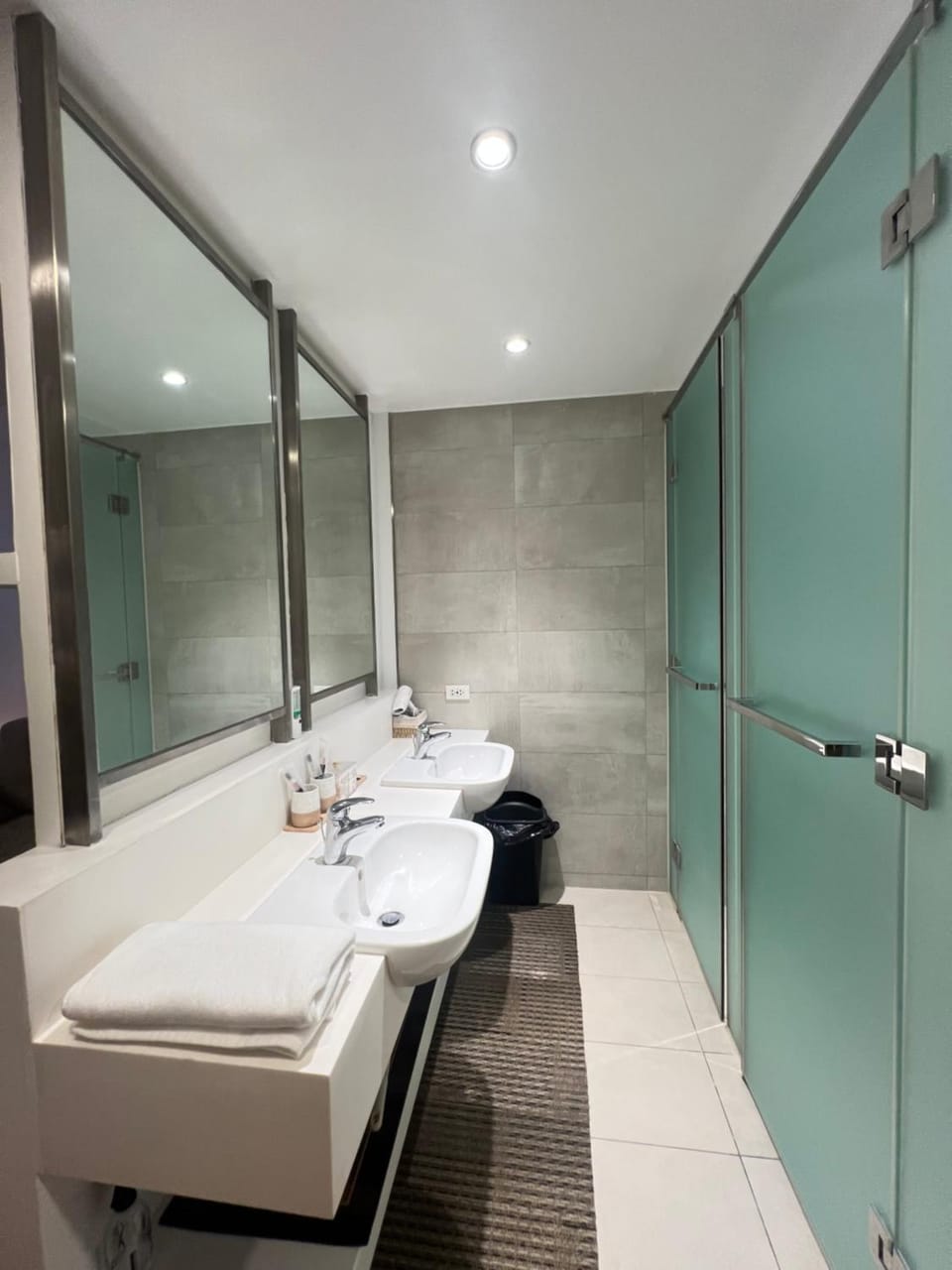 The Hotel Residences at Novotel Suites- Near Rockwell in Makati Apartment hotel in Mandaluyong