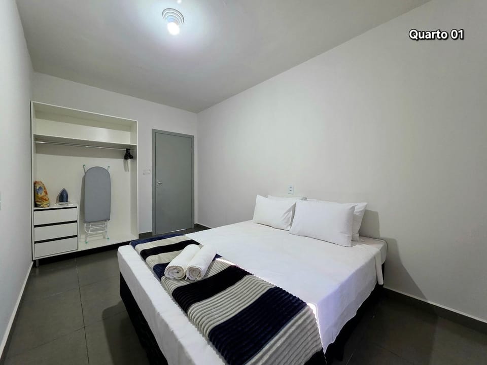 Casa 01 com 2 quartos, churrasqueira 15min centro House in Foz do Iguaçu