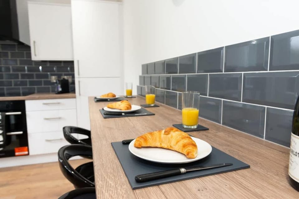 Argyle House Stunning 2 Bed Town Centre Home from Home with Private Parking House in Tamworth
