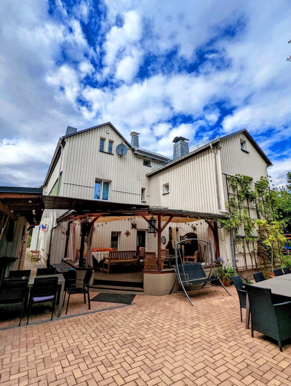Property building, Patio, Day