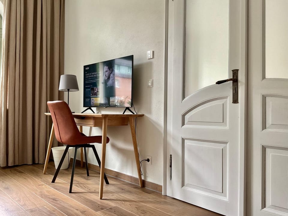 TV and multimedia, Bedroom