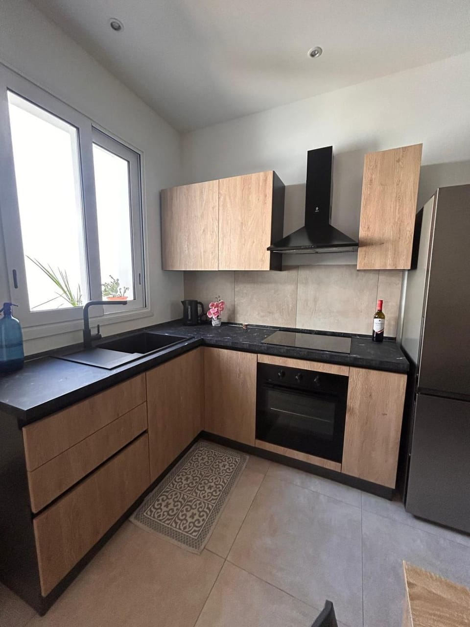 Kitchen or kitchenette, stove