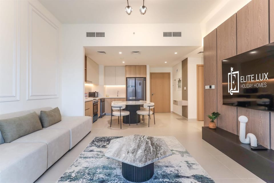 Elite LUX Holiday Homes - Exquisite 2BR at Island Park 1, Dubai Creek Harbour Apartment in Dubai