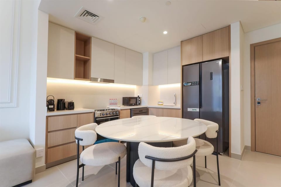 Elite LUX Holiday Homes - Exquisite 2BR at Island Park 1, Dubai Creek Harbour Apartment in Dubai