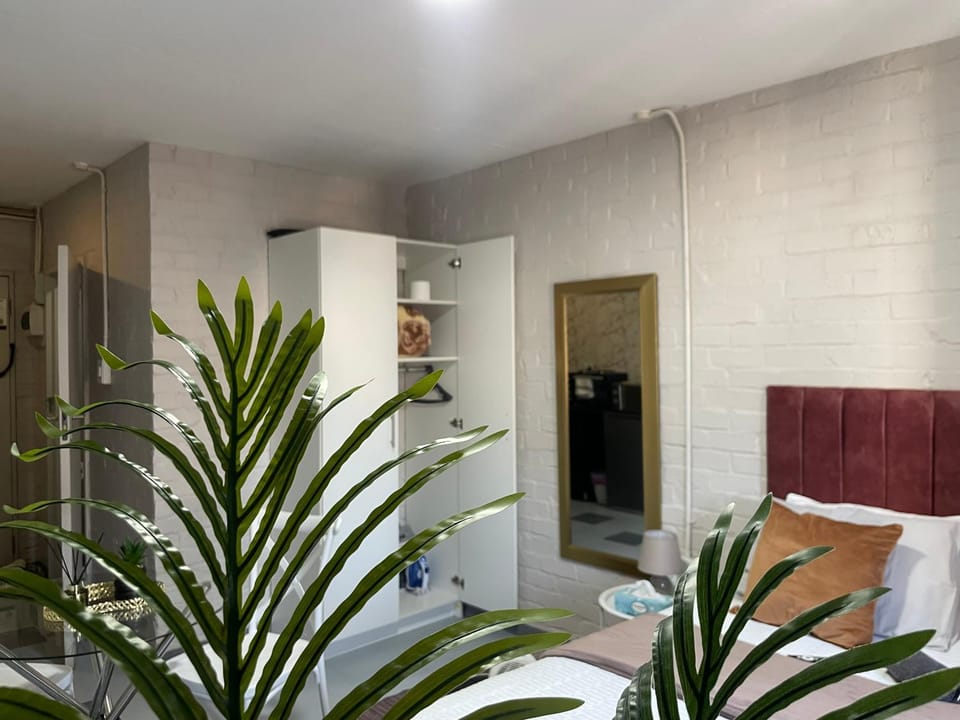 StayEasy in Maboneng Apartment in Johannesburg