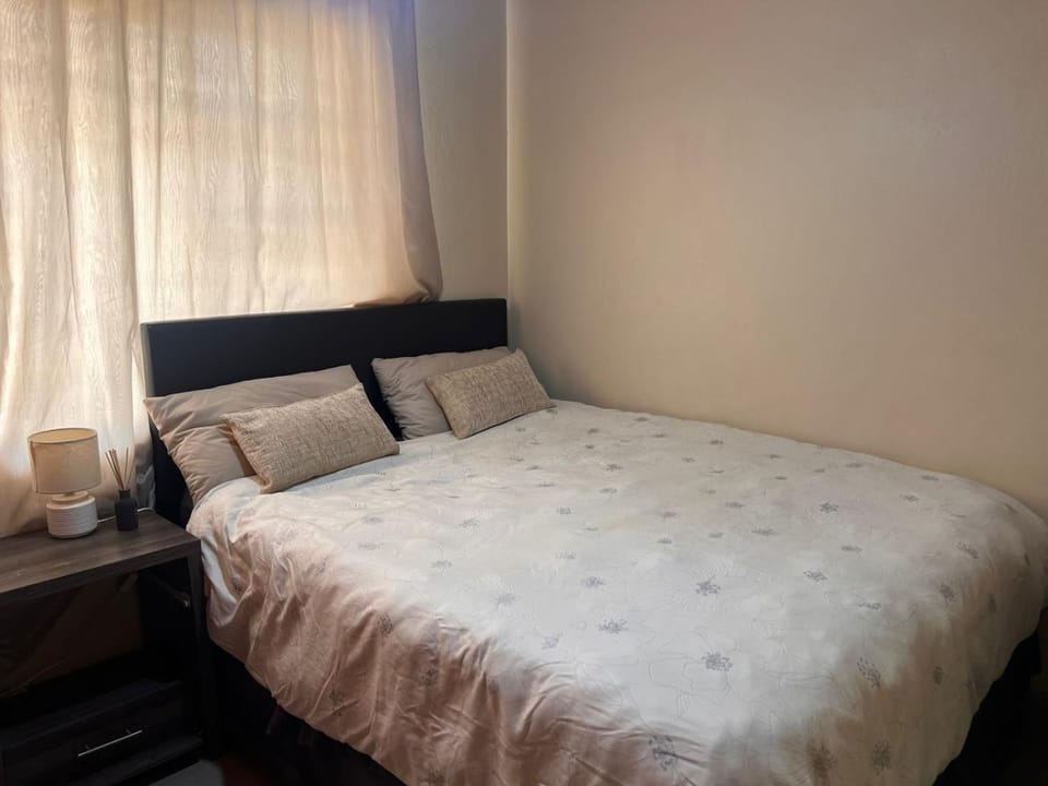 Cozy one bedroom in Kaldi Place Apartment in Gauteng