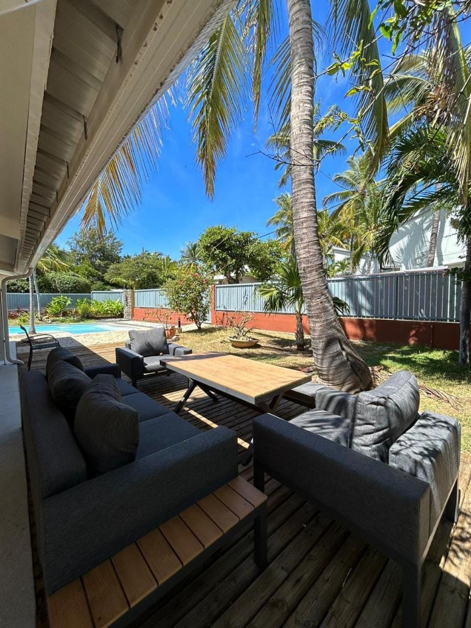Patio, Garden, Garden view, sunbed