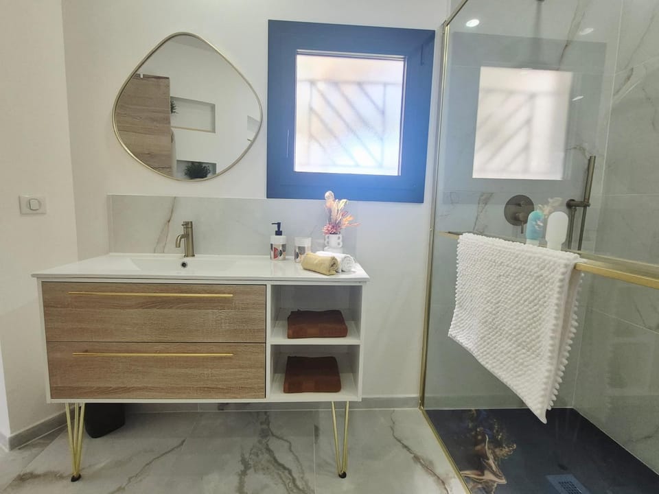 Ô nuits de saint cannat Bed and Breakfast in Lambesc