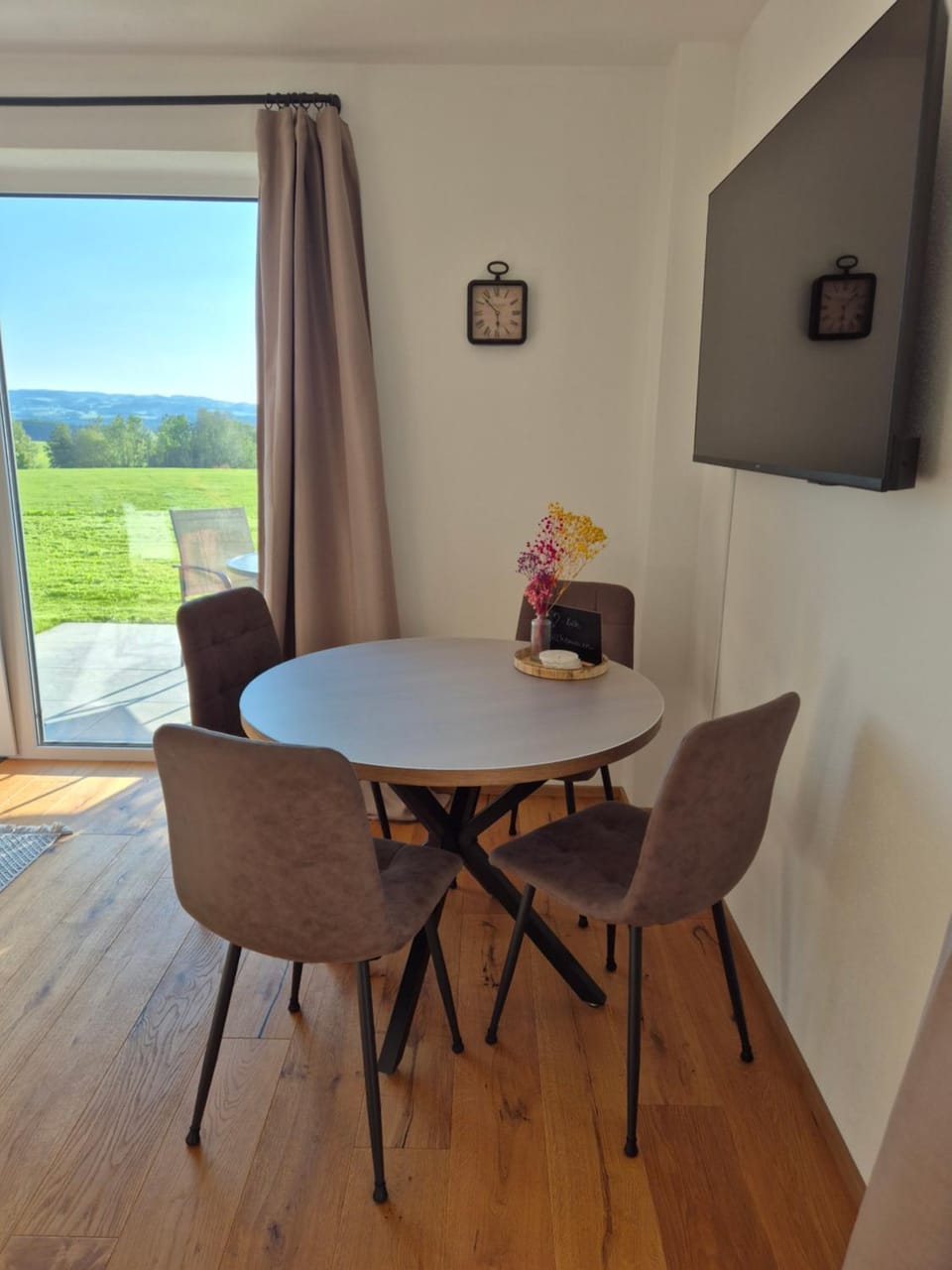 View (from property/room), Dining area