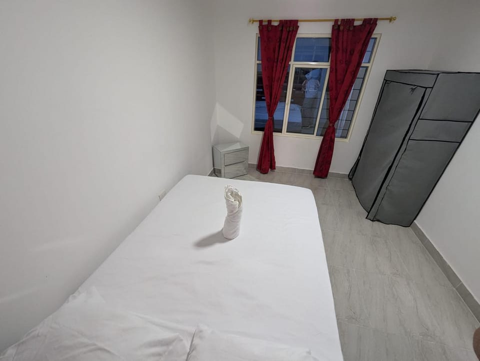 Bed, Photo of the whole room, Bedroom, towels, wardrobe