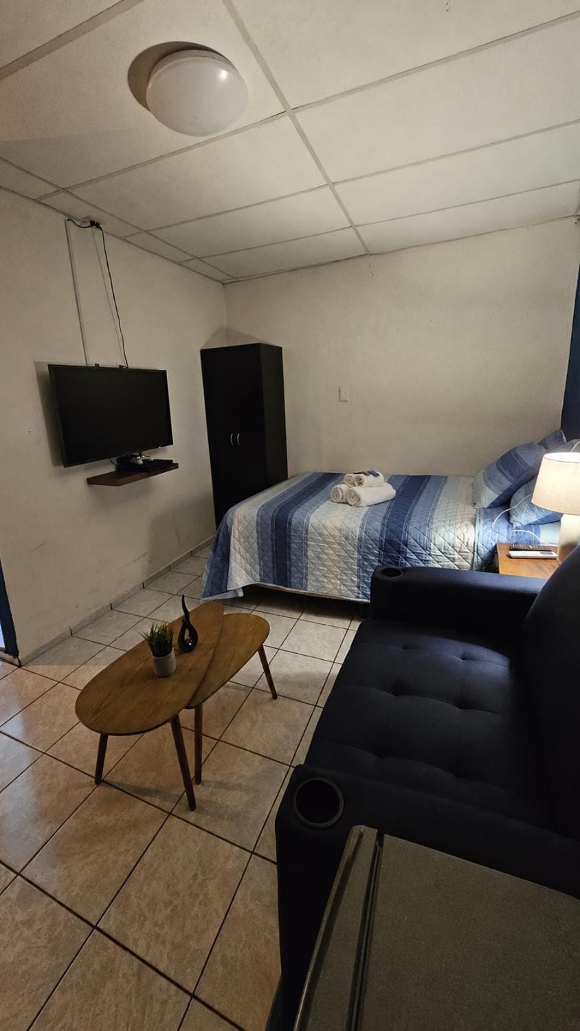 Blue Lion Lodge Juayua Apartment in El Salvador