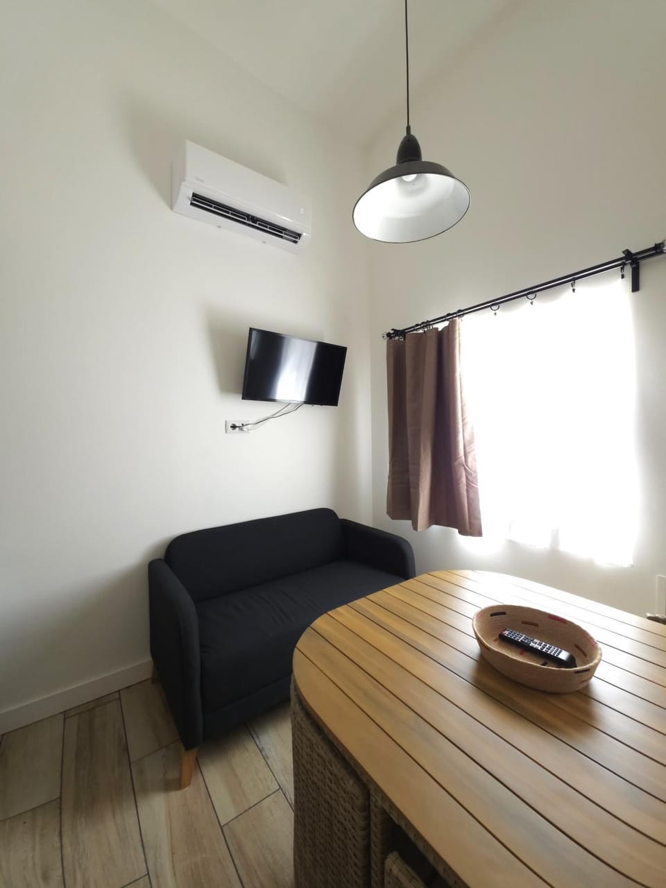 Communal lounge/ TV room, TV and multimedia, air conditioner