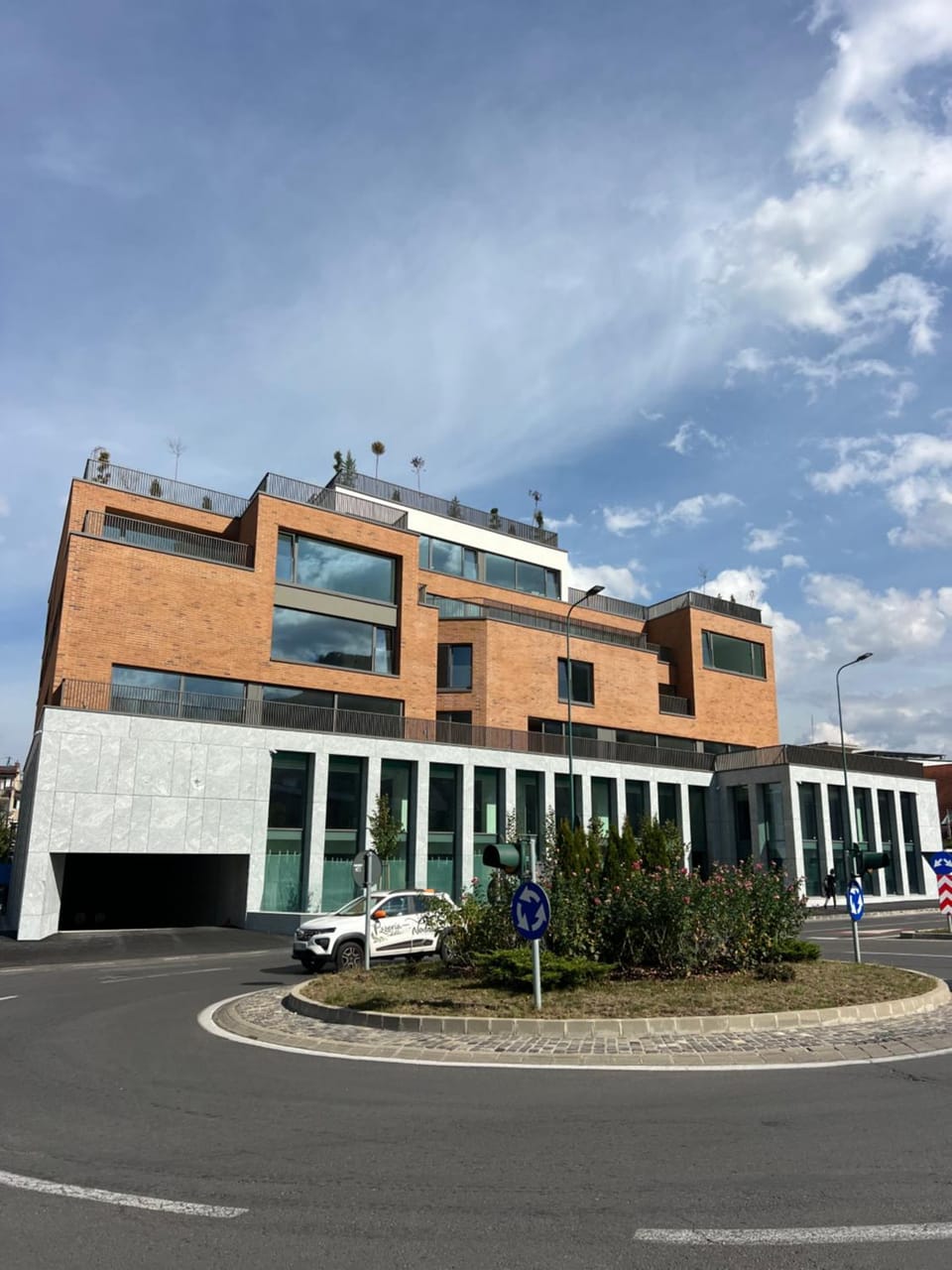Property building, Facade/entrance, Day, Location