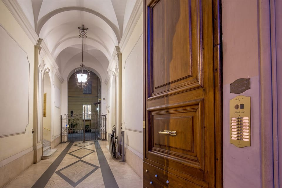 Facade/entrance, View (from property/room)