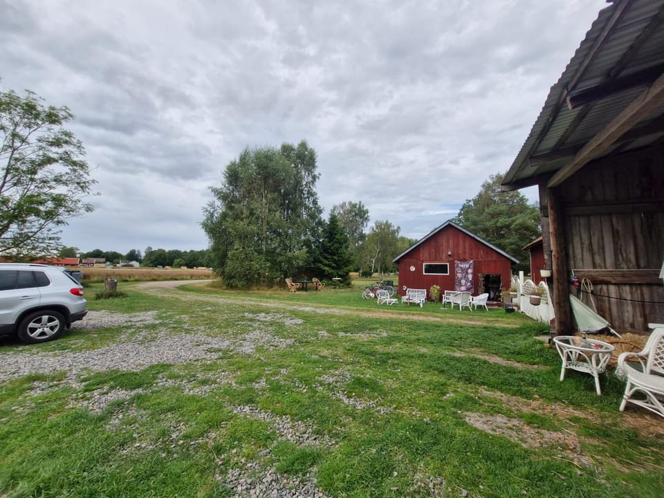 Happy Farm Little Cabin Cabin in Västra Götaland County