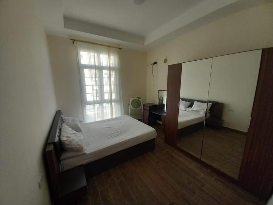 Bed, Photo of the whole room, Bedroom, wardrobe